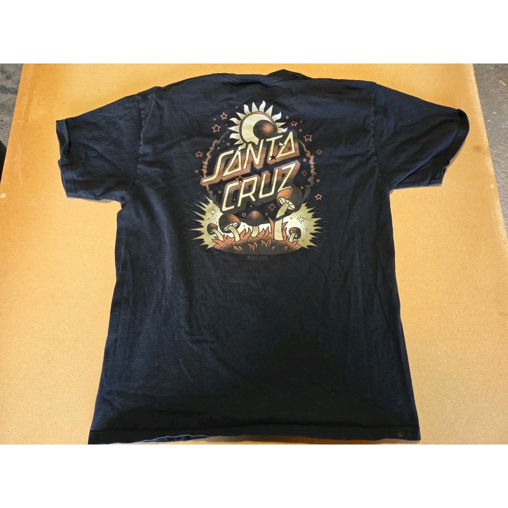 Santa Cruz Men's Black Short Sleeve Skateboarding T-Shirt Regular Fit Style XL